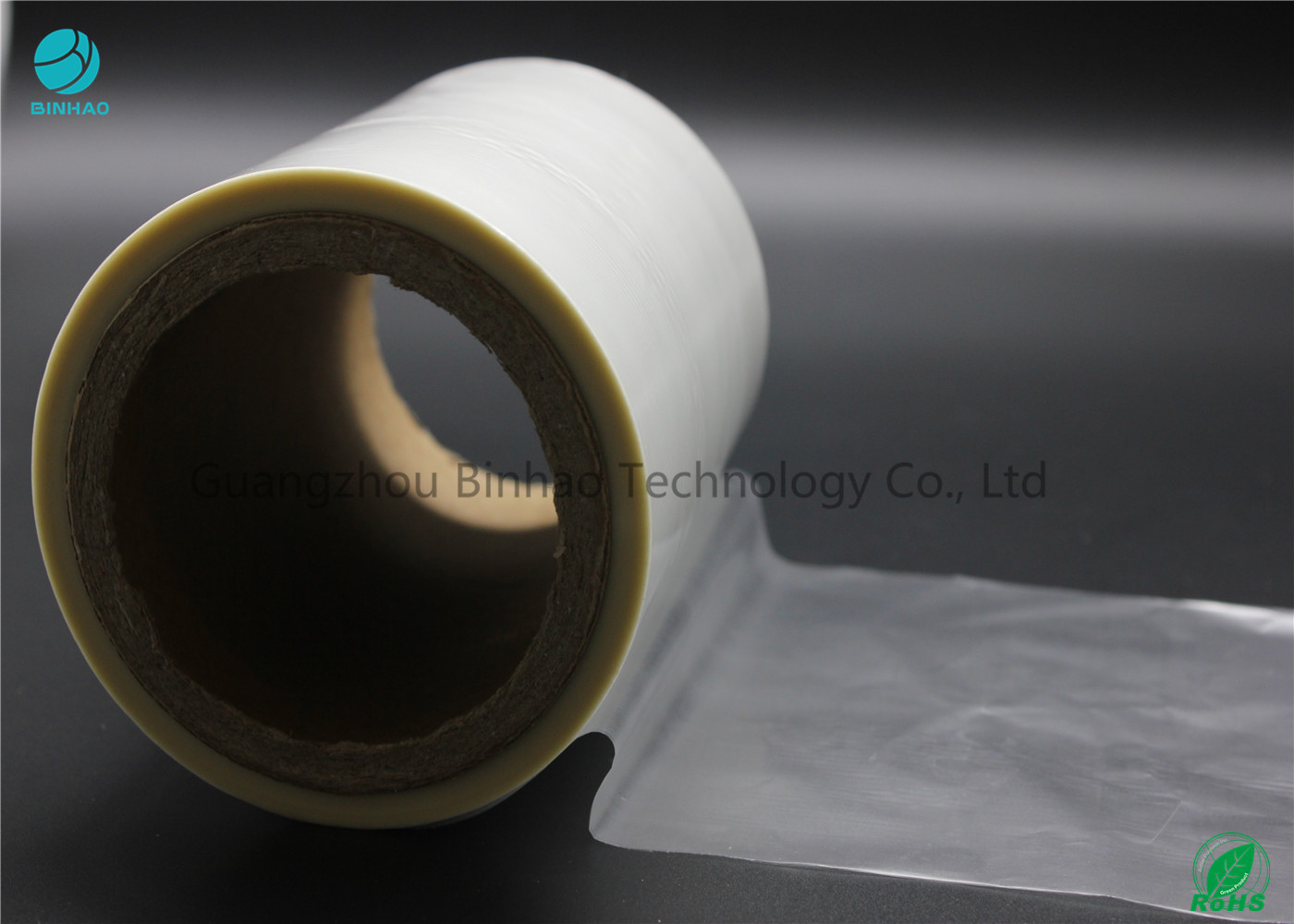 360 mm szerokość folii opakowaniowej PVC / rolka folii BOPP do miękkiej nagiej papierośnicy