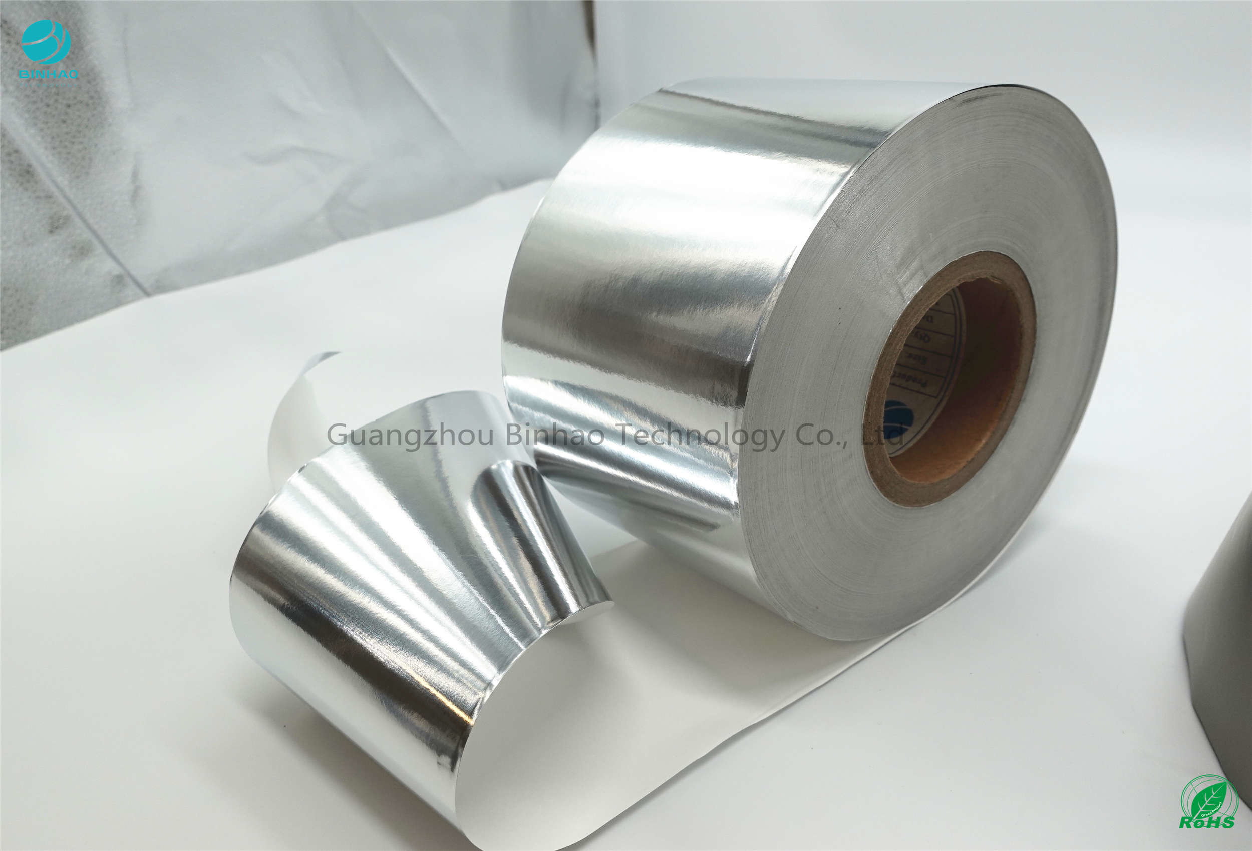 Drukowanie dostosowanego srebrnego papieru z folii aluminiowej o gramaturze 70 g / m2 83 mm