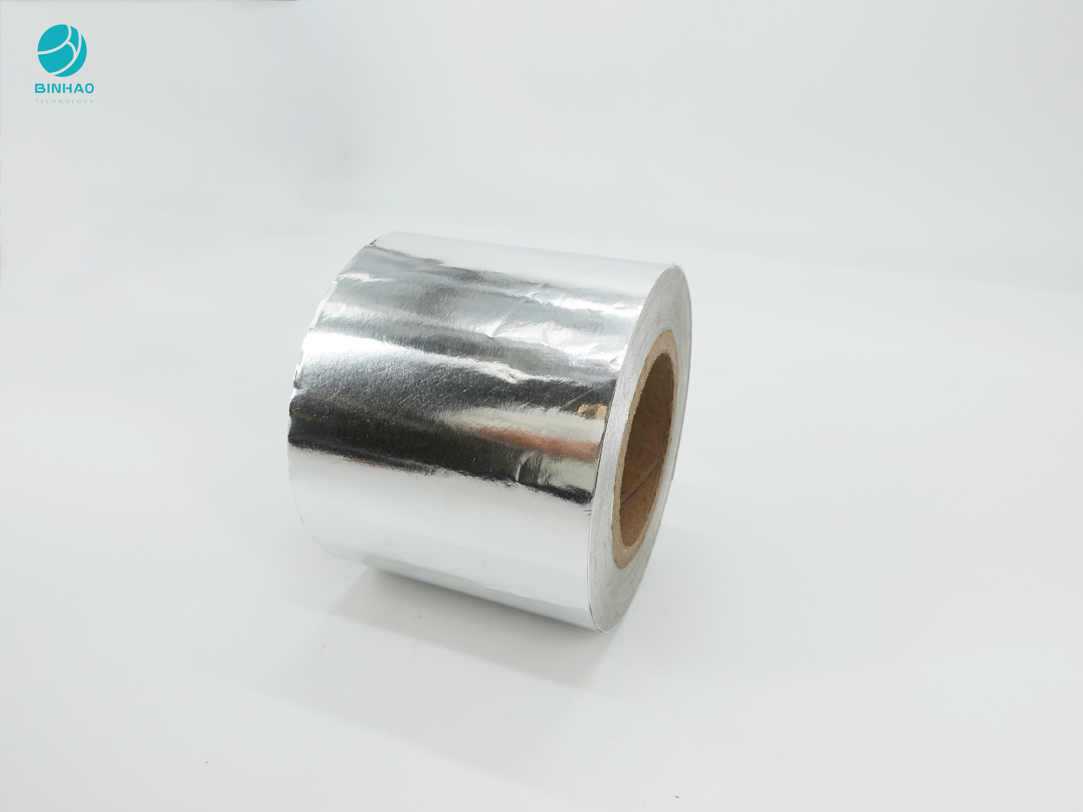Srebrzysty niestandardowy papier z folii aluminiowej 83 mm do pakowania papierosów